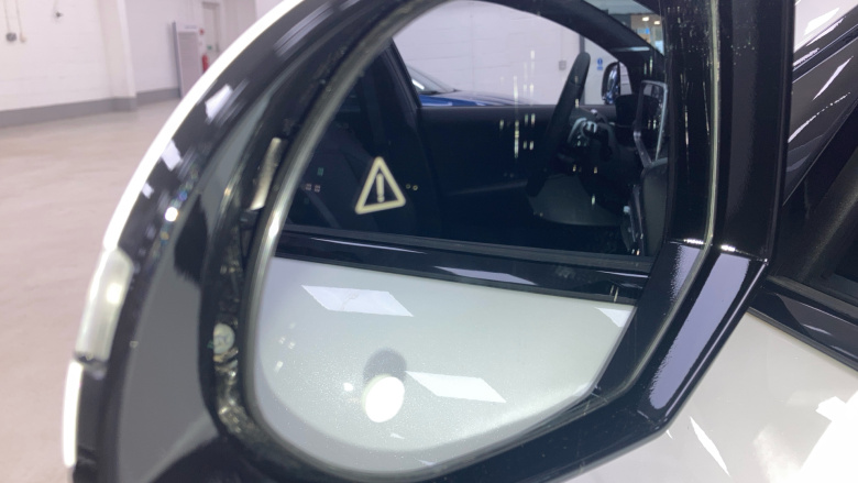 Hyundai IONIQ 6 239kW Ultimate 77kWh 4dr AWD Auto Electric Saloon